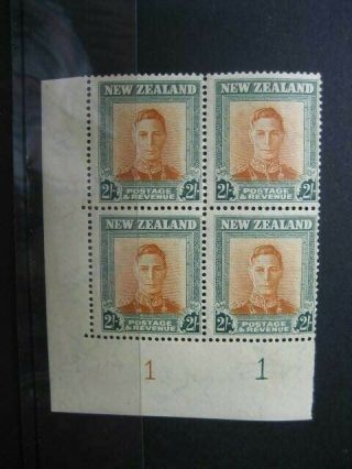 Zealand Nhm Plate Block - Kgvi 2/ - Orange & Green No 1 - 1 Sg688