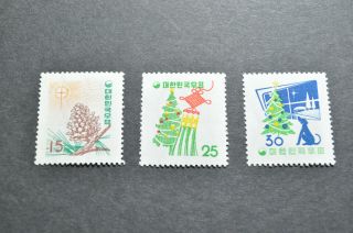 Korea Sc 265 - 267 Stamp Set Christmas - Years Mnh - Mlh