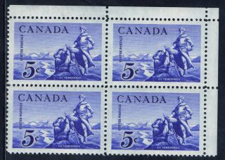 Canada 378 (31) 1958 5 Cent Brt Ultra La Verendrye Statue Ur Block Mnh Cv$3.  00