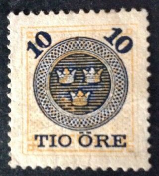 Sweden 1910 10 Ore Stamp Hinged Creased