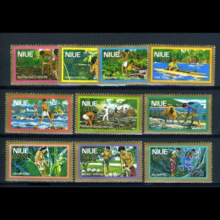 Niue 1978 Gold Frame Set Of 10 Values.  Sg 264 - 273.  Never Hinged.  (bh445)