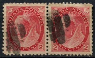 Canada 1898 - 1902 Sg 155,  2c Carmine Qv Pair D45192