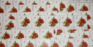 100 - 3¢ 3 Cent 3c Strawberry U.  S.  Us Postage Stamps 20 Strips Of 5