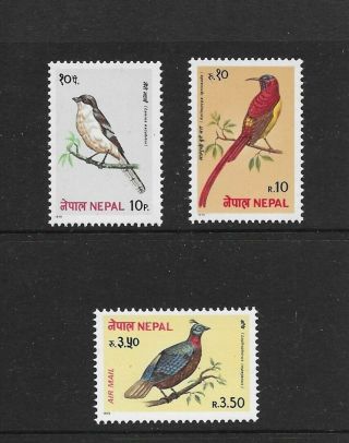 Nepal 1979 Birds Set Of 3 Nh