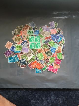 Gb Regional Stamps Mixture Approximately 550 Plus Bag 22 Grams See Scan