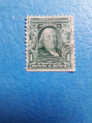 U.  S.  Postage Stamp 1 cent Benjamin Franklin 2