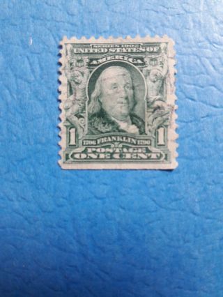 U.  S.  Postage Stamp 1 cent Benjamin Franklin 3