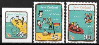 Zealand 2004 A Day At The Beach Health Stamps Set Sg2738/41 Mnh