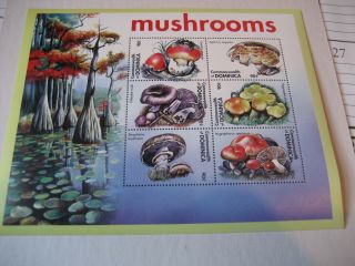Dominica 2001 Mushrooms Sheet