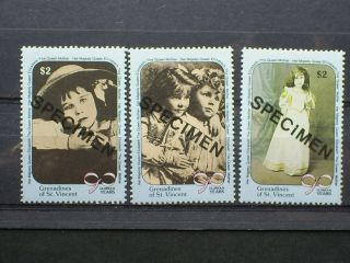 Grenadines Of St Vincent Stamp Specimen Set 3 Young Queen Mothers 90th.