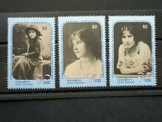 Grenadines Of St Vincent Stamp.  Pale Blue Set 3 Queen Mothers 90th Birthday.