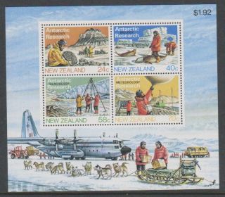 Zealand - 1984,  Antarctic Research Sheet - Mnh - Sg Ms1331