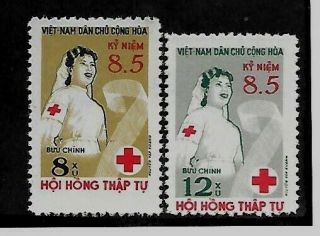 North Viet Nam Sc 124 - 5 Nh Issue Of 1960 - Red Cross