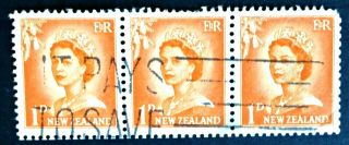 Zealand 1953 Qeii One Penny Definitive - Watermark Inverted Strip Of 3 - F?u