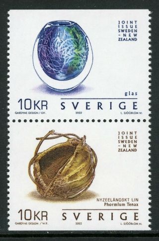 Sweden Scott 2440 Mnh Pair Art From Sweden And Zealand Cv$10,