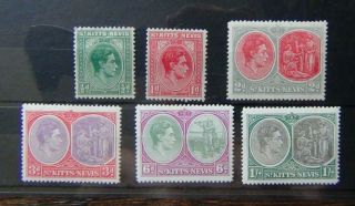 St Kitts - Nevis 1938 - 1950 Values To 1s Mm Cat £20,