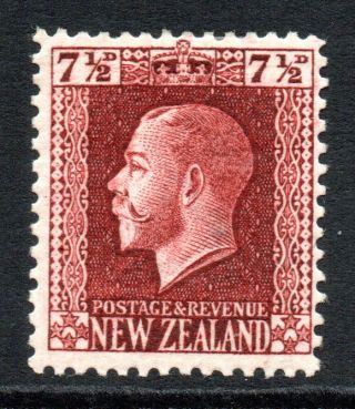 Zealand 7 1/2d Stamp C1915 - 30 Mounted Sg426