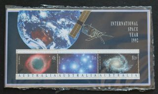 Australia - 1992 Scarce International Space Year S/sheet Mnh Rr