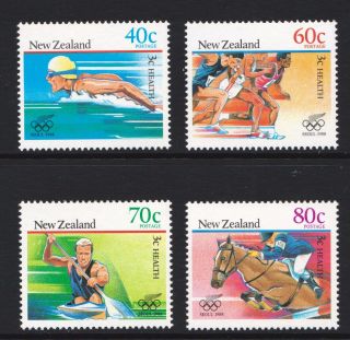 Zealand 1988 Health Stamps - Sport - Mnh Set - Cat £2.  60 - (44)