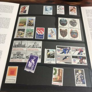 US Postal Service Commemorative Year Set 1977 - 1980 4