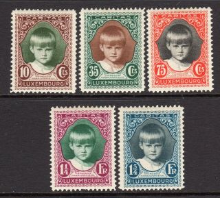(110) Luxembourg 1929 Child Welfare Set Sg285 - 89 M/mint