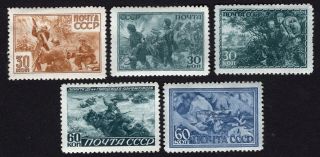 Russia Ussr 1943 Set Of Stamps Zagor 756 - 760 Mh Cv=12.  5$