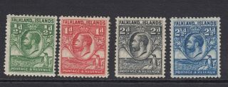 Falkland Islands : 1929 Gv 1/2d - 2 1/2d Sg116 - 119 - Hinged