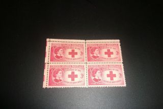 Collectible U.  S.  Postage Stamps Block Of 4 Stamps Clara Barton