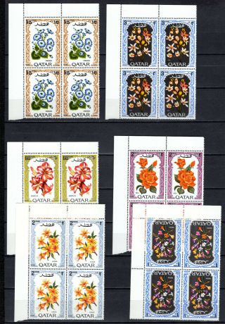 Qatar 1970 Flowers Complete Set In Blocks Of 4 Mnh Stamps Unmounted