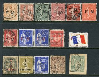 France Back - Of - The - Book Stamps (mostly Newspapers)