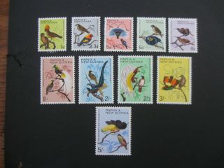 Papua & Guinea 1964 Birds Short Set To 5/ - Sg 61 - 70 Umm Catd £12.  45