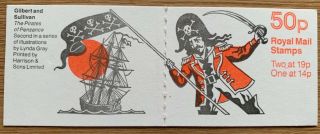 Fb52 50p Folded Stamp Booklet With Stamps Pirates Of Penzance