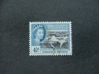 Southern Rhodesia Qeii 1953 4½d Black & Deep Bright Blue Sg83 G - Fu