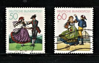 Hick Girl Stamp - Germany Stamps Sc 1349 - 50 1981 Dancers R848