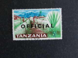 Tanzania - Elizabeth 1967 Five Shilling Official Overprint