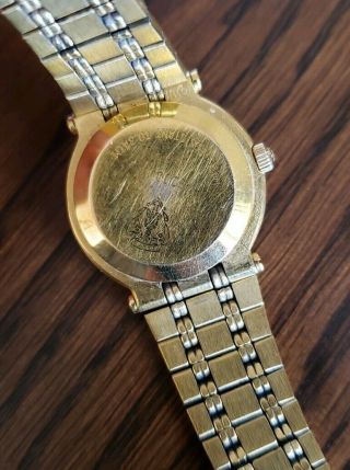 Vintage Gucci ladies gold plated quartz watch with date,  quickset,  ref.  9200L 5