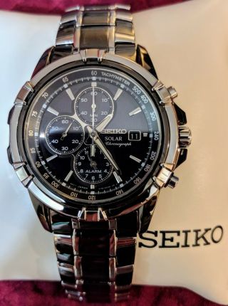 Seiko Ssc 143 Mens Solar Chronograph Watch Black Dial (extra Band Links)