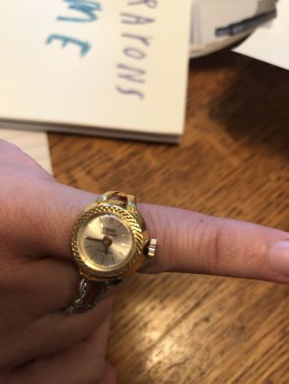 Vintage Fero Feldmann Ladies Swiss Watch Ring 17 Jewels