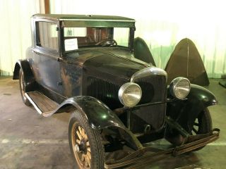 1928 Chrysler Coupe 5