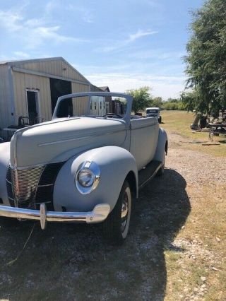 1944 Ford Convertible 4