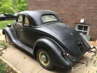 1935 Ford 48 Deluxe