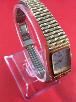 Ultra Thin Vintage Seiko 170124 Quartz Watch Gold Toned