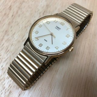 Vintage Timex Mens Gold Tone Stretch Band Analog Quartz Watch Hour Batter