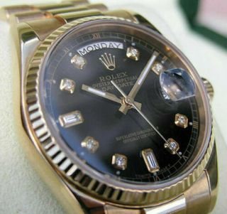 Mens Rolex Day - Date 36mm President Solid 18k Gold Watch Black Diamond Dial.