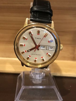 Vintage Timex Marlin 26860 02774 Men’s Mechanical Watch.  Band