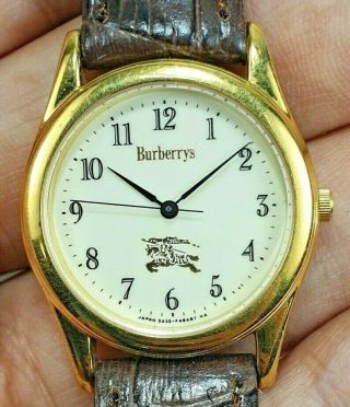 Burberrys 5430 - F43674 Gold Plated Womens Swiss Quartz Watch 2