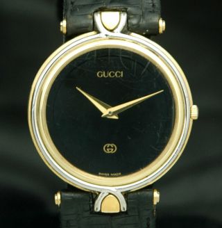 1980s Gucci 4500m Mens Two Tone Watch Rare Black Dial Swiss Vtg 32mm Battery