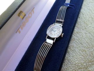 Vintage,  Awesome,  Tissot Ladies 17 Jewel Wind Up Mechanical Watch Runs
