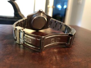 Men ' s Rolex Submariner Stainless Steel Watch Date Sub Black Dial & Bezel 16610 2