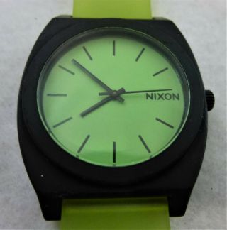 Nixon The Time Teller Green Dial Plastic Quartz Mens Watch Battery 42mm